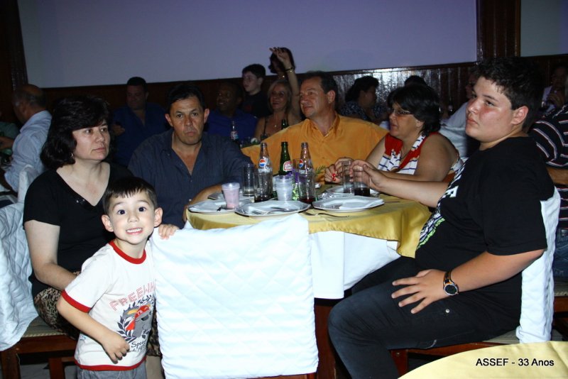 2010_11_20_jantar_dan%c3%a7ante_assef_33_anos-125