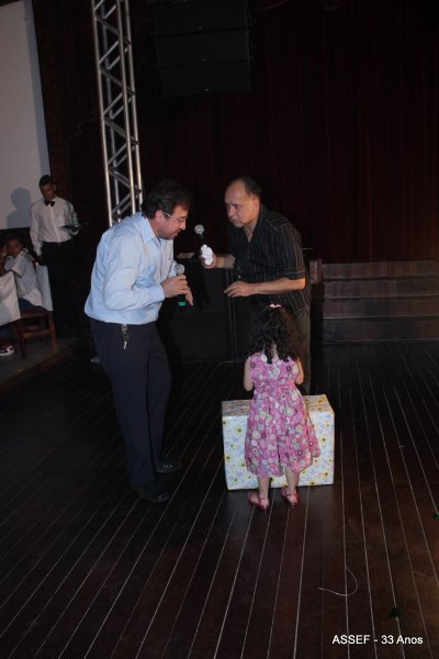 2010_11_20_jantar_dan%c3%a7ante_assef_33_anos-354