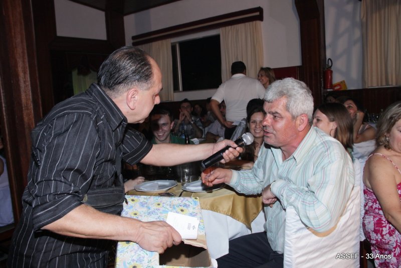 2010_11_20_jantar_dan%c3%a7ante_assef_33_anos-395