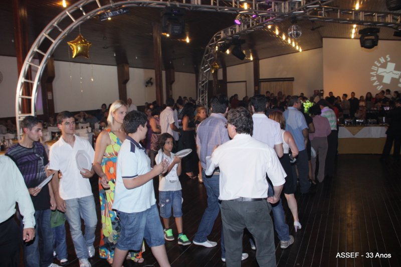 2010_11_20_jantar_dan%c3%a7ante_assef_33_anos-428