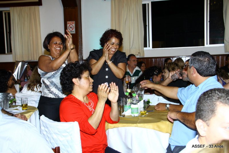 2010_11_20_jantar_dan%c3%a7ante_assef_33_anos-469