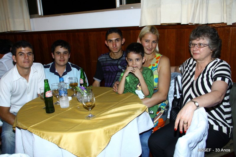 2010_11_20_jantar_dan%c3%a7ante_assef_33_anos-482
