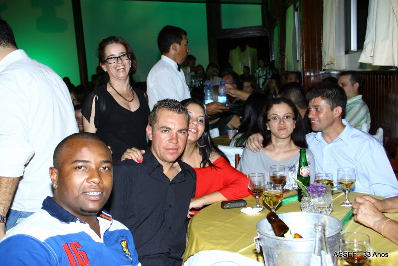 2010_11_20_jantar_dan%c3%a7ante_assef_33_anos-486