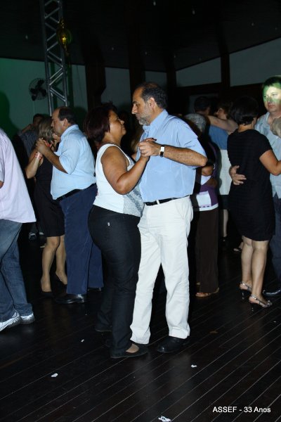 2010_11_20_jantar_dan%c3%a7ante_assef_33_anos-554