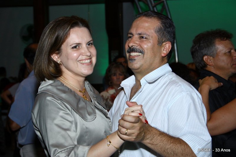 2010_11_20_jantar_dan%c3%a7ante_assef_33_anos-572