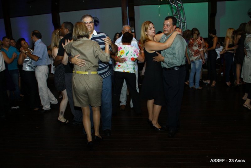 2010_11_20_jantar_dan%c3%a7ante_assef_33_anos-584