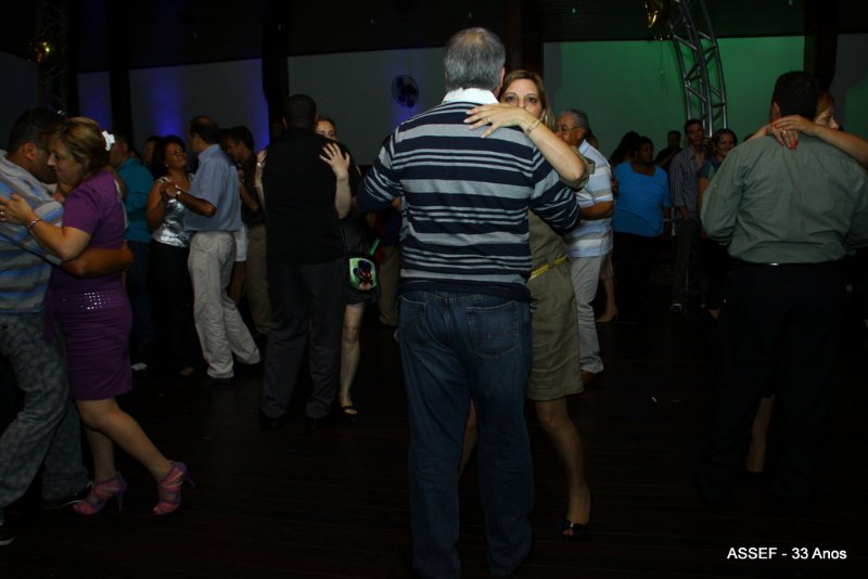 2010_11_20_jantar_dan%c3%a7ante_assef_33_anos-585