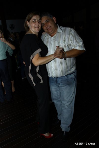 2010_11_20_jantar_dan%c3%a7ante_assef_33_anos-591