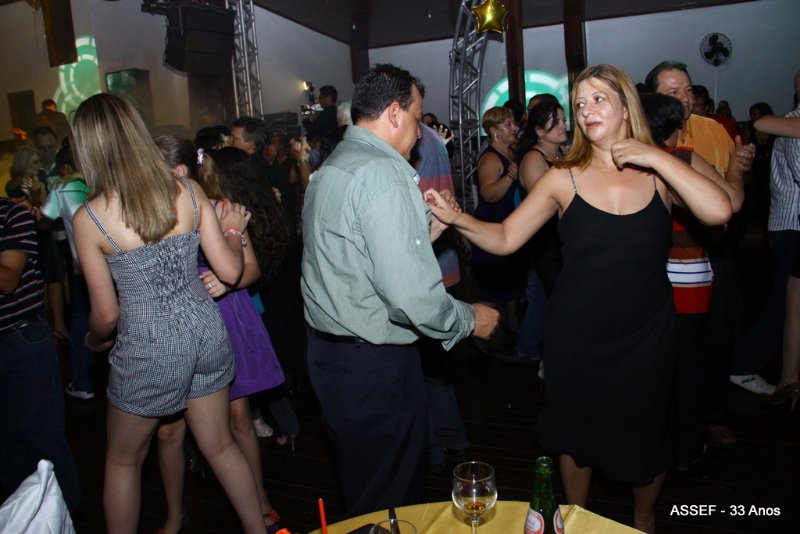 2010_11_20_jantar_dan%c3%a7ante_assef_33_anos-606