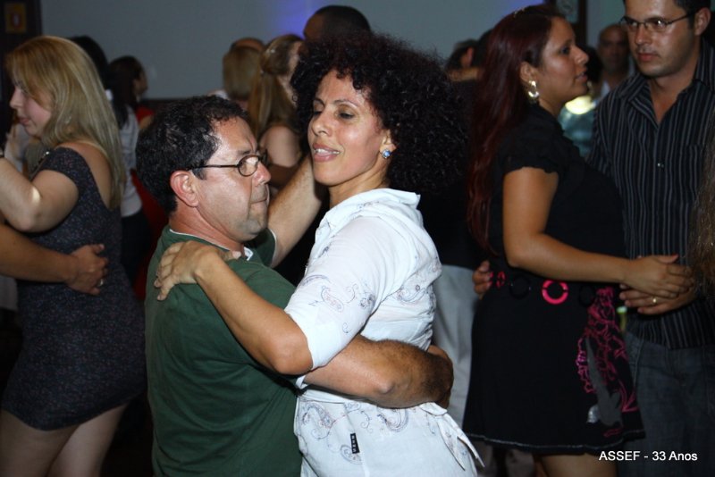 2010_11_20_jantar_dan%c3%a7ante_assef_33_anos-612