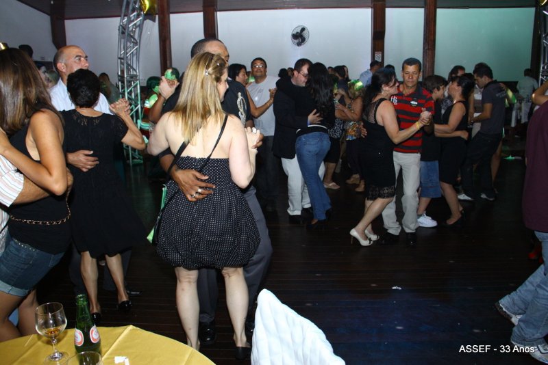 2010_11_20_jantar_dan%c3%a7ante_assef_33_anos-618