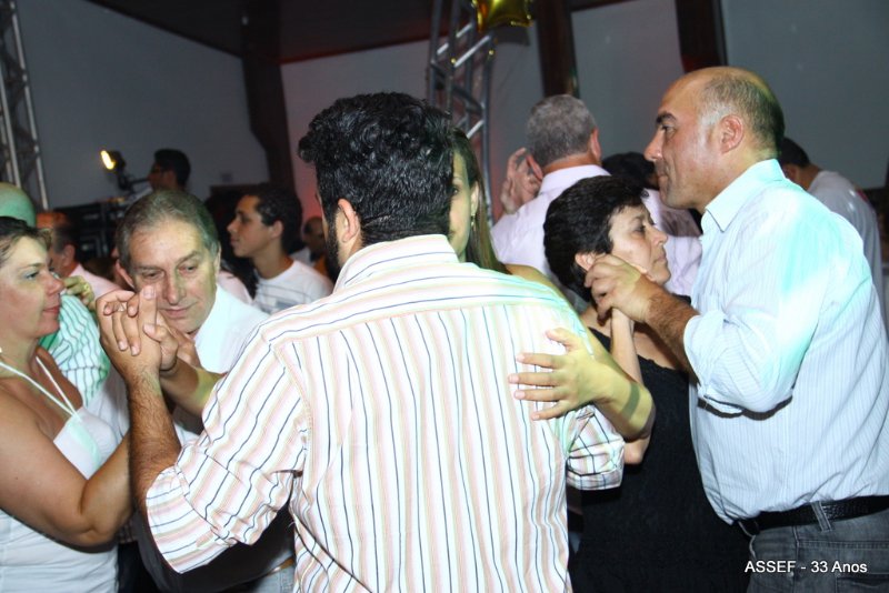 2010_11_20_jantar_dan%c3%a7ante_assef_33_anos-619