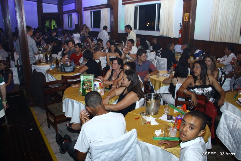 2010_11_20_jantar_dan%c3%a7ante_assef_33_anos-628