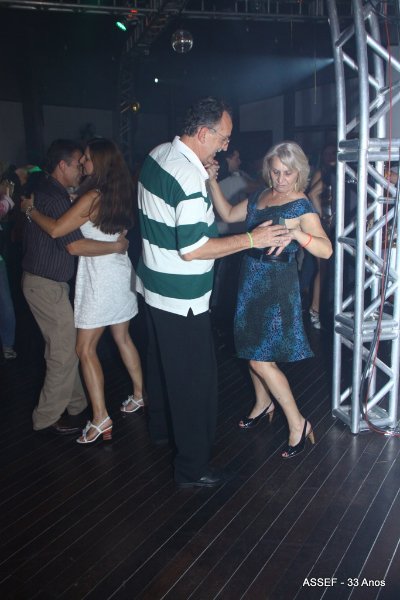 2010_11_20_jantar_dan%c3%a7ante_assef_33_anos-635
