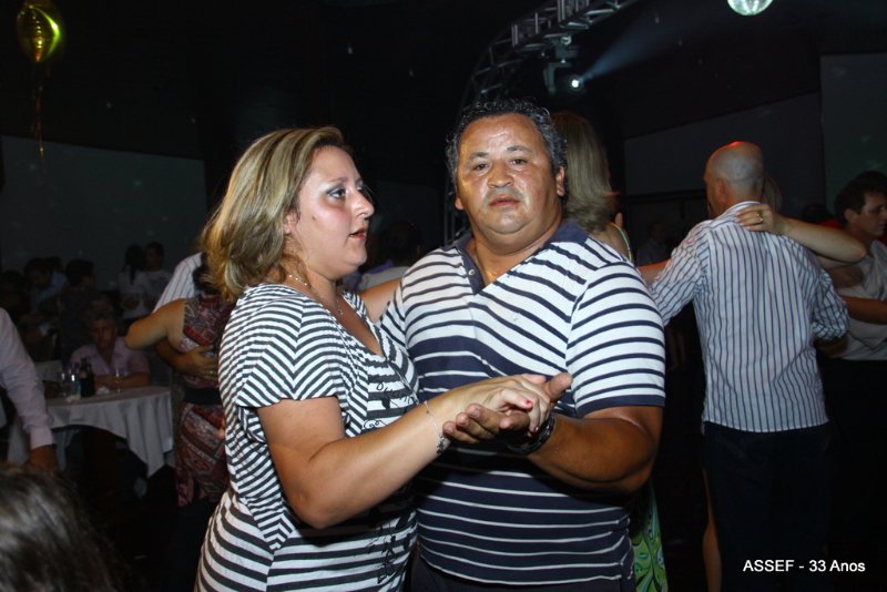 2010_11_20_jantar_dan%c3%a7ante_assef_33_anos-647