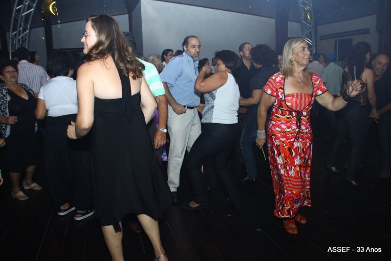 2010_11_20_jantar_dan%c3%a7ante_assef_33_anos-668