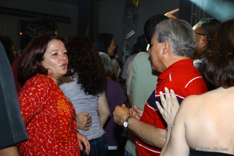 2010_11_20_jantar_dan%c3%a7ante_assef_33_anos-687
