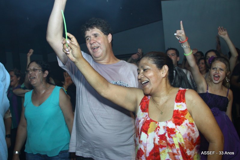 2010_11_20_jantar_dan%c3%a7ante_assef_33_anos-717