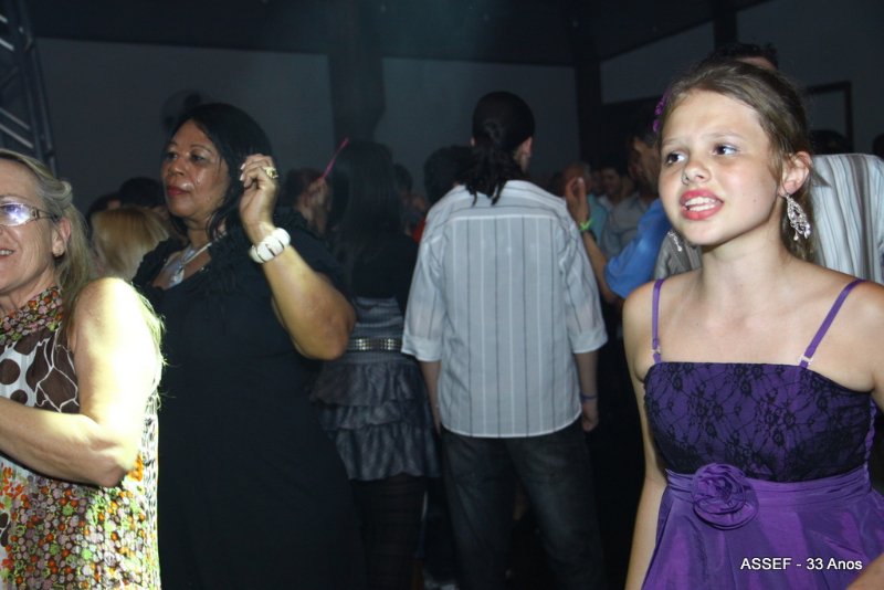 2010_11_20_jantar_dan%c3%a7ante_assef_33_anos-723