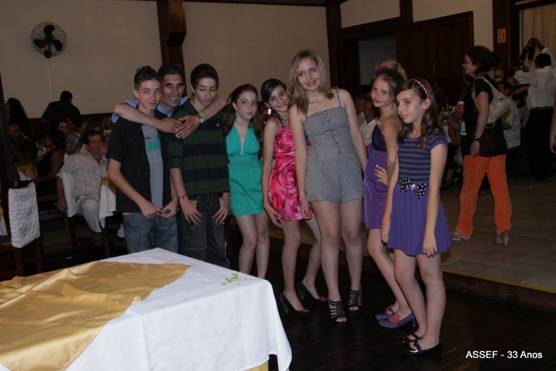 2010_11_20_jantar_dan%c3%a7ante_assef_33_anos-741