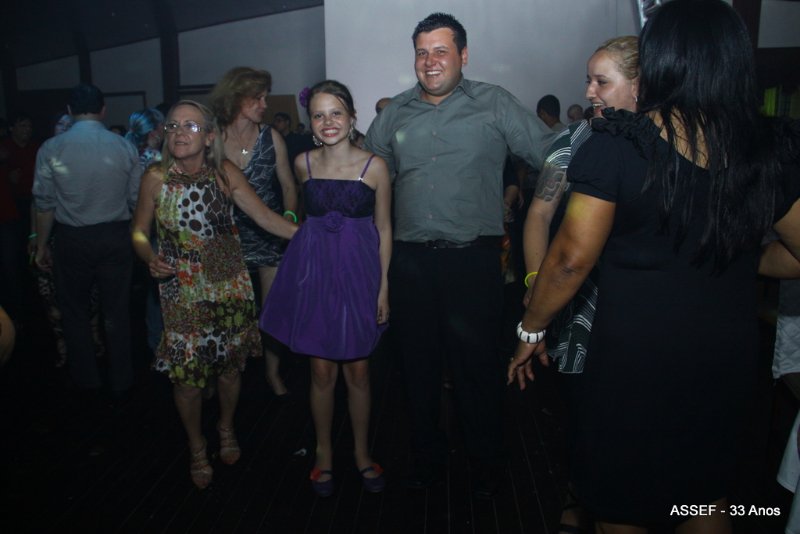 2010_11_20_jantar_dan%c3%a7ante_assef_33_anos-768