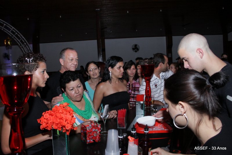 2010_11_20_jantar_dan%c3%a7ante_assef_33_anos-777