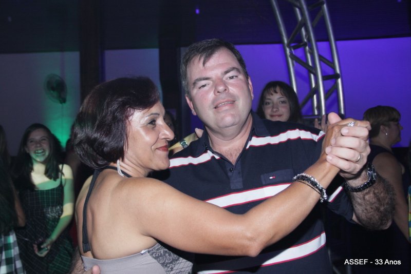 2010_11_20_jantar_dan%c3%a7ante_assef_33_anos-807