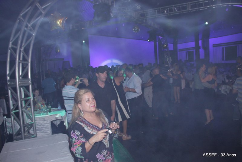 2010_11_20_jantar_dan%c3%a7ante_assef_33_anos-812