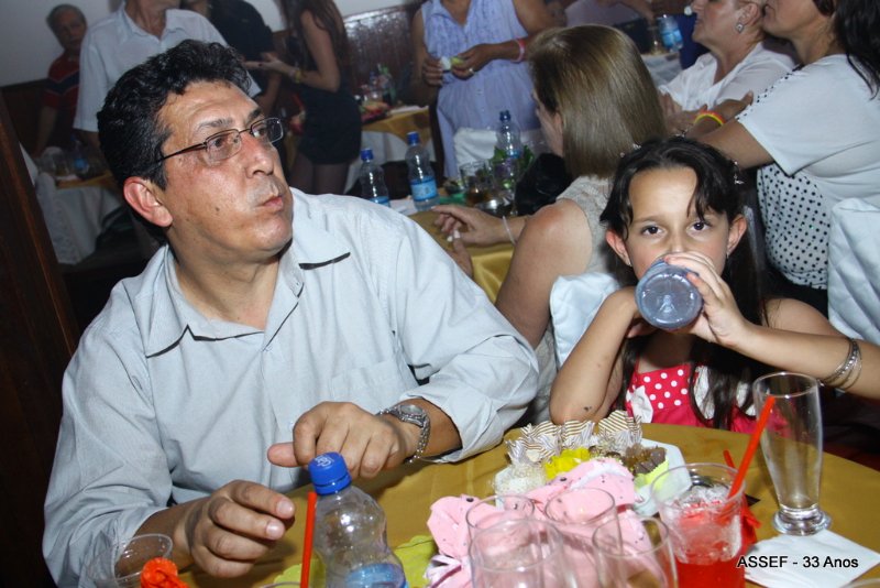 2010_11_20_jantar_dan%c3%a7ante_assef_33_anos-816