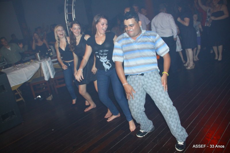 2010_11_20_jantar_dan%c3%a7ante_assef_33_anos-825
