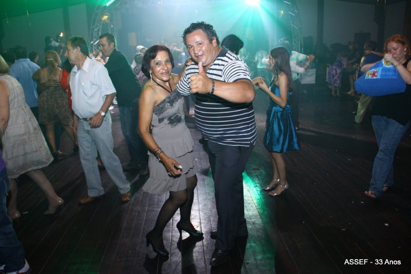 2010_11_20_jantar_dan%c3%a7ante_assef_33_anos-868