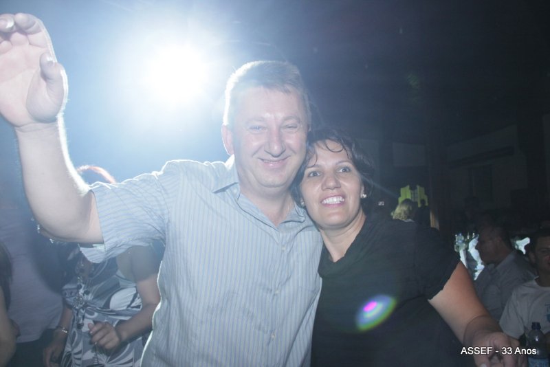 2010_11_20_jantar_dan%c3%a7ante_assef_33_anos-873