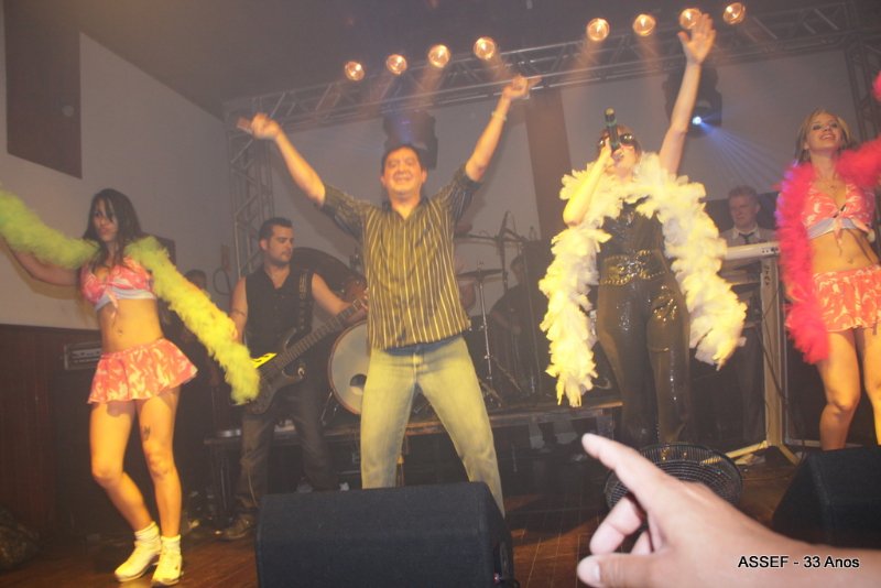 2010_11_20_jantar_dan%c3%a7ante_assef_33_anos-890