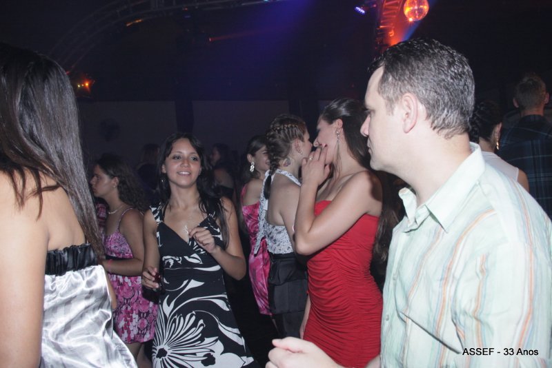 2010_11_20_jantar_dan%c3%a7ante_assef_33_anos-895