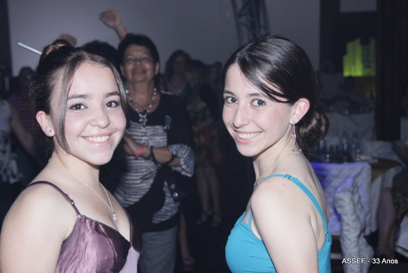2010_11_20_jantar_dan%c3%a7ante_assef_33_anos-915