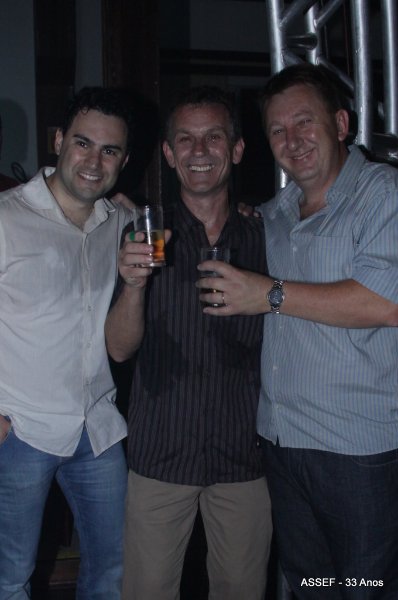 2010_11_20_jantar_dan%c3%a7ante_assef_33_anos-949